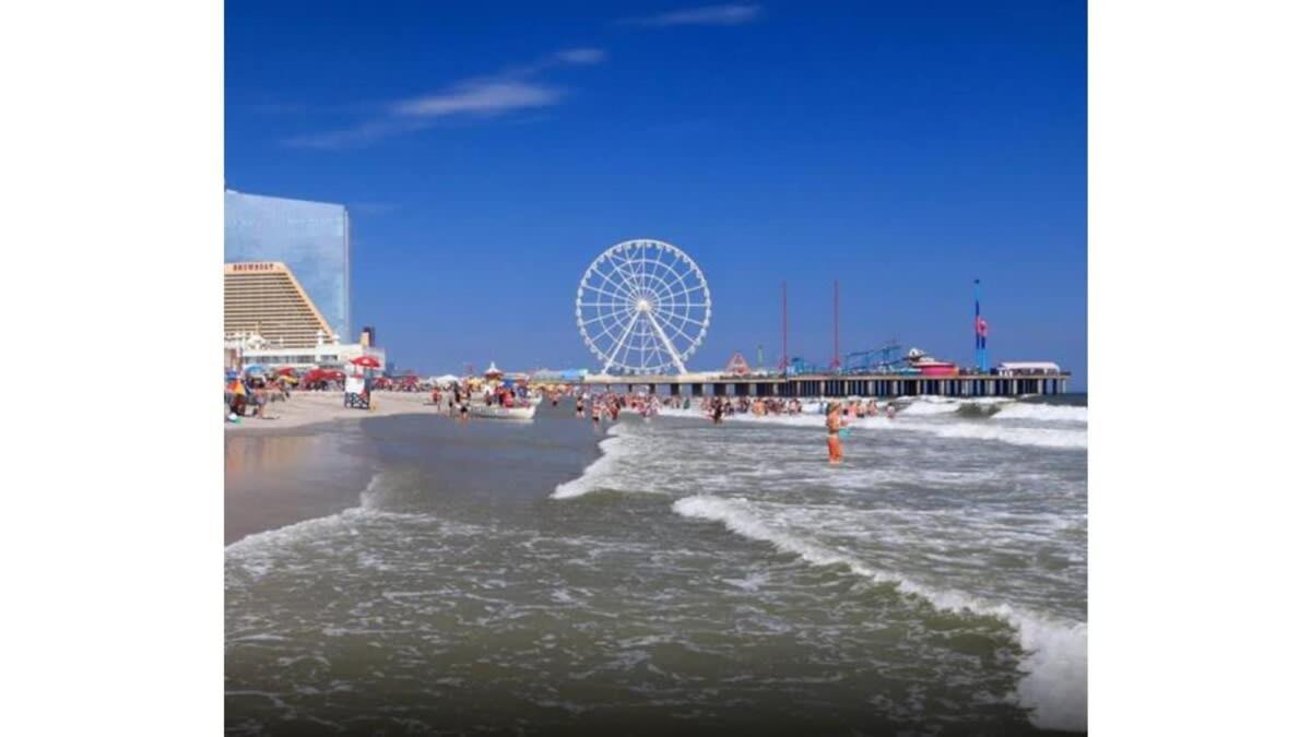 Apartment Boardwalk Cozysuites With Kitchen 40 Atlantic City